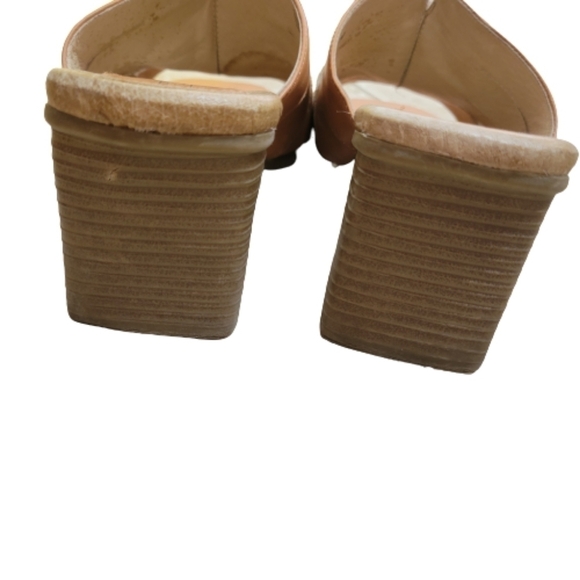 Infinity leather sandals, slip on, 2 inch heel - Picture 5 of 7